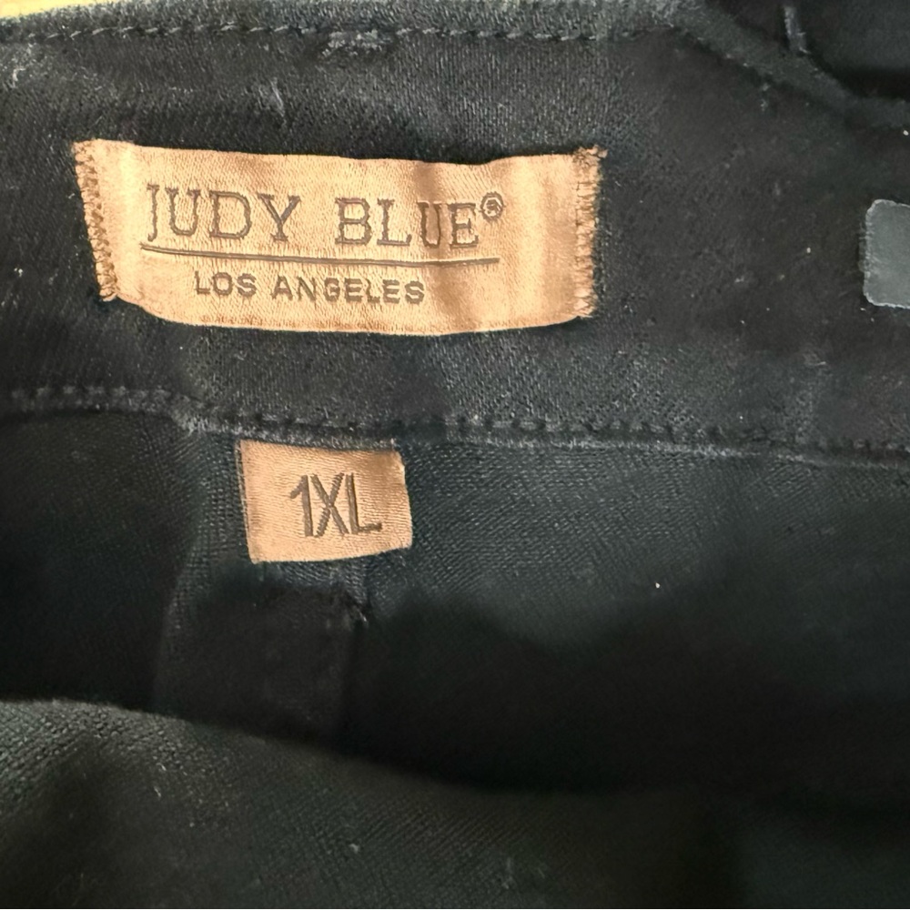 Judy Blue Black Denim Overalls - Picture 6 of 13